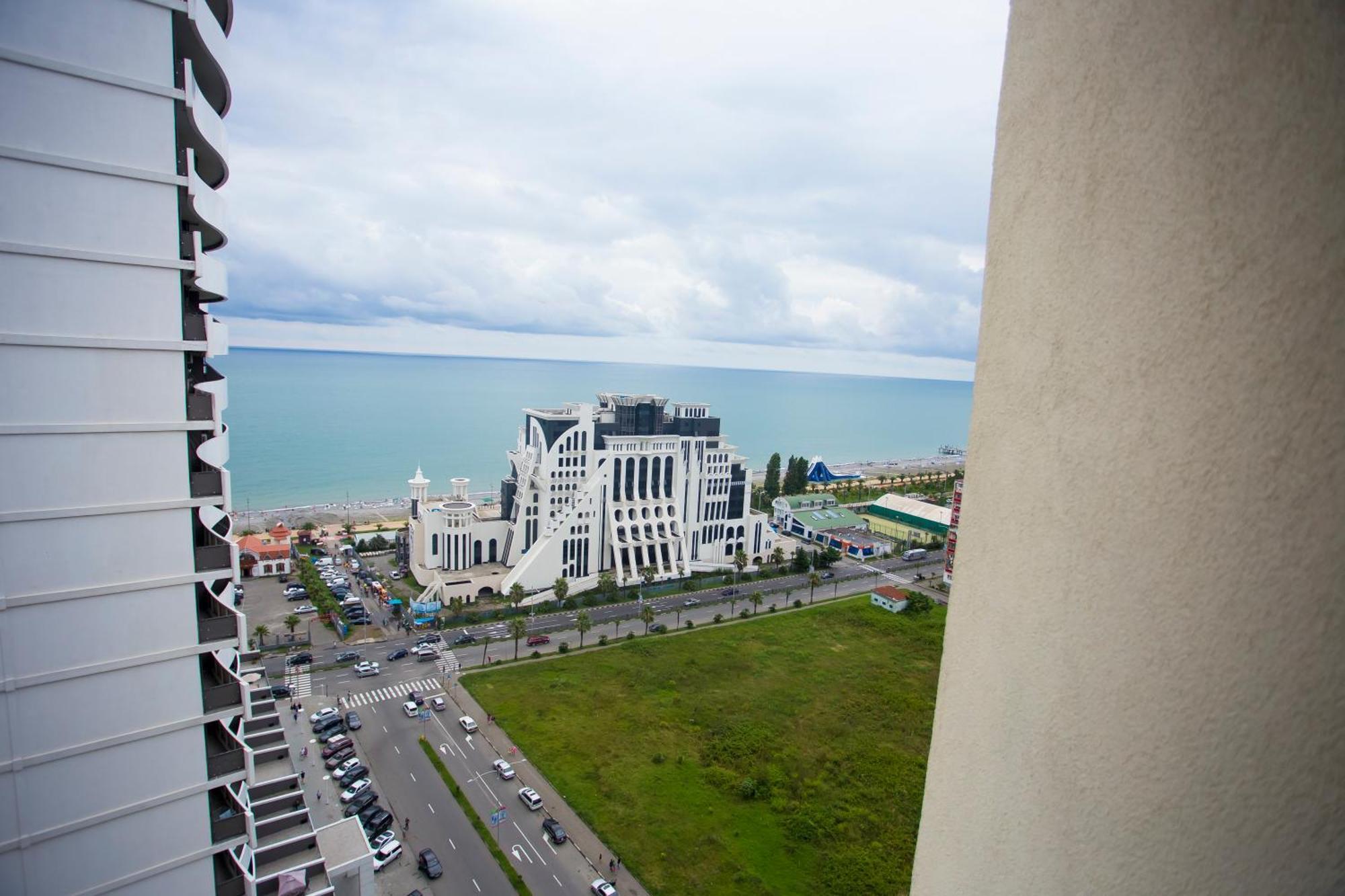 Hotel Corner Inn Batumi Rum bild